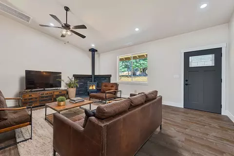 Living - 5480 Daisy Dr, Pollock Pines, CA 95726 photo 1 of 6