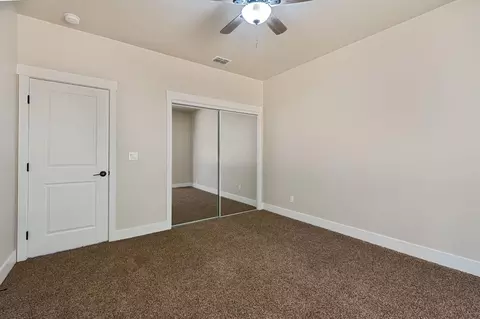 Bedroom - 5480 Daisy Dr, Pollock Pines, CA 95726 photo 5 of 9
