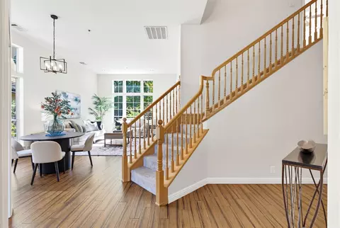 Entry Way - 2118 Saratoga Pl, Davis, CA 95616 photo 1 of 3