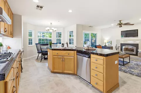 Kitchen - 2118 Saratoga Pl, Davis, CA 95616 photo 2 of 4