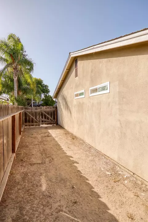Exterior - 3313 Mesquite Way, Modesto, CA 95355 photo 10 of 13