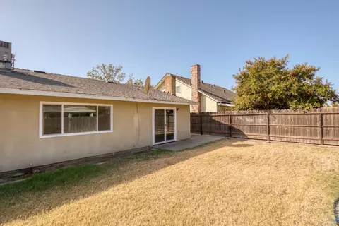 Exterior - 3313 Mesquite Way, Modesto, CA 95355 photo 7 of 13