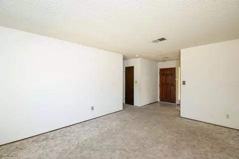 Living - 3313 Mesquite Way, Modesto, CA 95355 photo 1 of 8