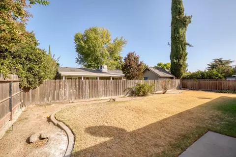 Exterior - 3313 Mesquite Way, Modesto, CA 95355 photo 5 of 13