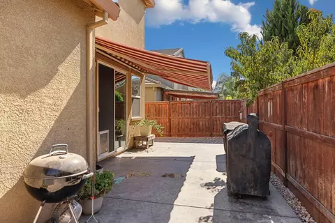 Exterior - 16891 Tulip Tree Way, Lathrop, CA 95330 photo 3 of 7