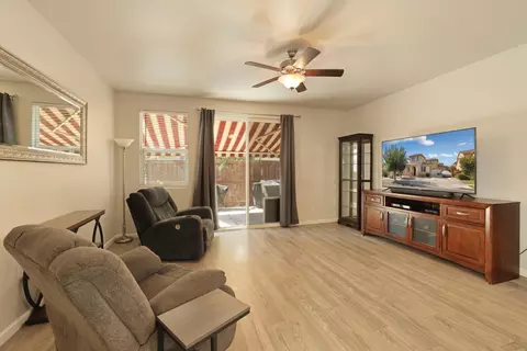 Living - 16891 Tulip Tree Way, Lathrop, CA 95330 photo 2 of 3