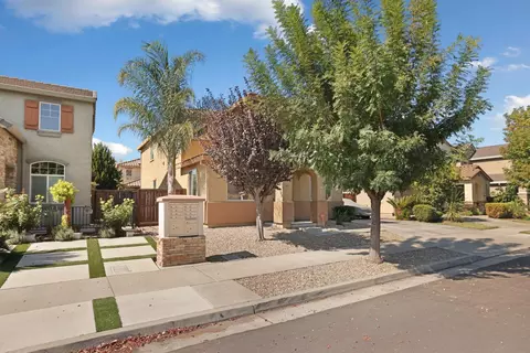 Exterior - 16891 Tulip Tree Way, Lathrop, CA 95330 photo 6 of 7