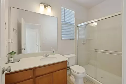 Bath - 16891 Tulip Tree Way, Lathrop, CA 95330 photo 1 of 4