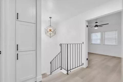 Entry Way - 4032 Oak Villa Cir, Carmichael, CA 95608 photo 2 of 3