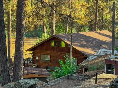 Exterior - 1820 Meadow View Rd, West Point, CA 95255 photo 23 of 24