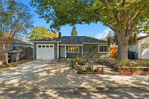 4971 71st St, Sacramento, CA 95820