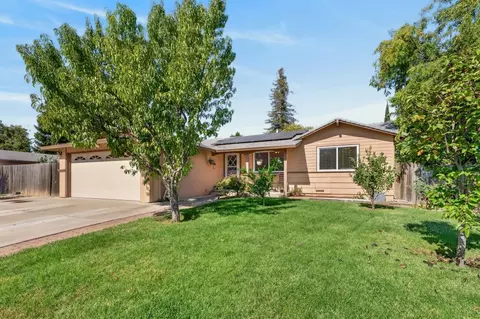 2300 Zinfandel Dr, Rancho Cordova, CA 95670