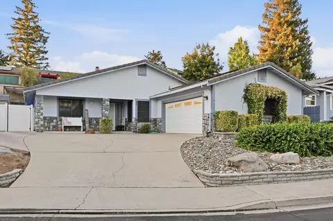 1212 David Dr, Oakdale, CA 95361