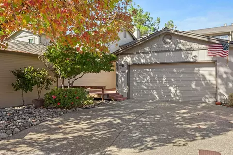 1105 Rough Rider Ct #11, Auburn, CA 95603