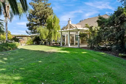 Exterior - 22605 N Davis Rd, Lodi, CA 95242 photo 12 of 17