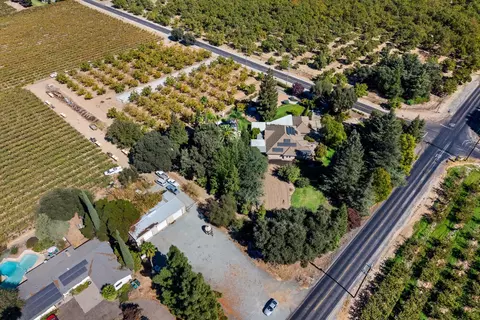 View/Area - 22605 N Davis Rd, Lodi, CA 95242 photo 7 of 11