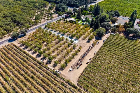 View/Area - 22605 N Davis Rd, Lodi, CA 95242 photo 6 of 11