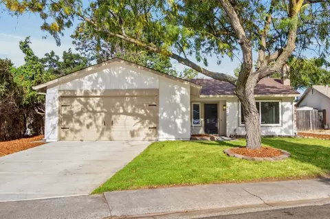 7215 Roca Way, Sacramento, CA 95842