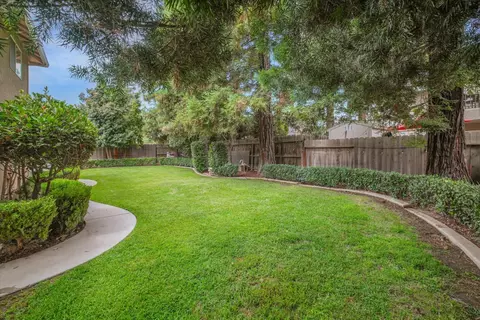 Exterior - 1945 Foxtail Ct, Turlock, CA 95382 photo 9 of 9
