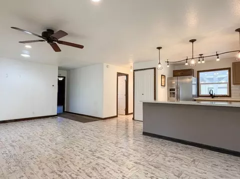 Living - 6 Softwind Dr, Lodi, CA 95242 photo 4 of 7