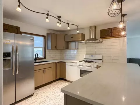 Kitchen - 6 Softwind Dr, Lodi, CA 95242 photo 1 of 2