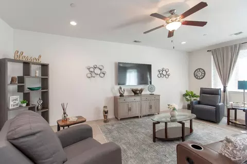 Living - 1170 Aartman Dr, Ripon, CA 95366 photo 1 of 4