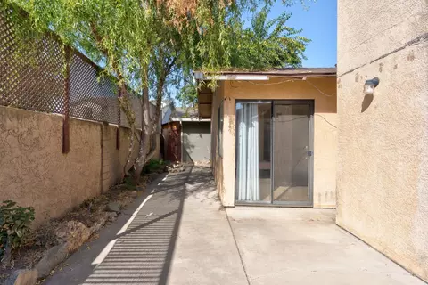 Exterior - 829 Inez Dr, Modesto, CA 95351 photo 2 of 6