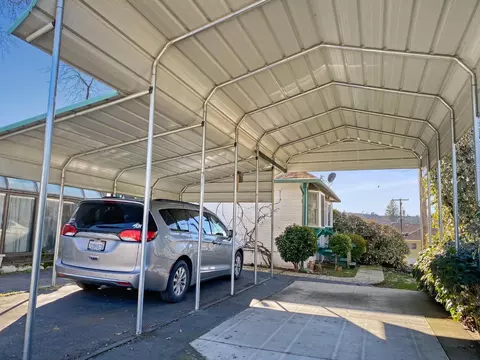 Exterior - 403 Bright Ave, Jackson, CA 95642 photo 9 of 23