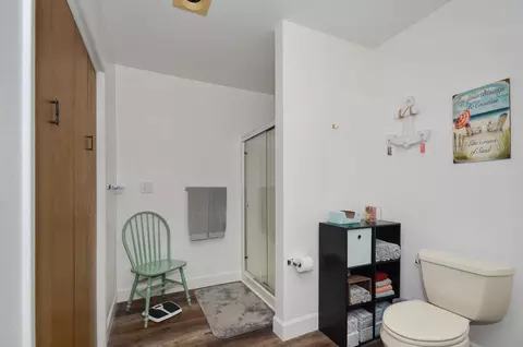Bath - 403 Bright Ave, Jackson, CA 95642 photo 6 of 7