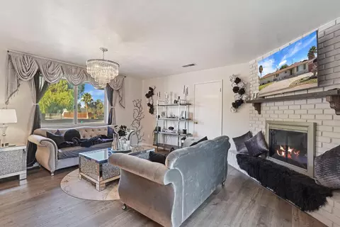 Living - 22992 Currier Dr, Tracy, CA 95304 photo 3 of 4