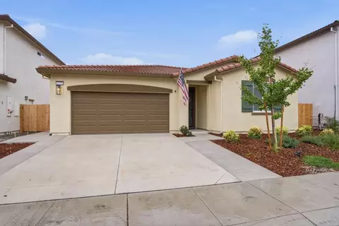 Exterior - 1779 Eagle River Ave, Manteca, CA 95337 photo 3 of 5