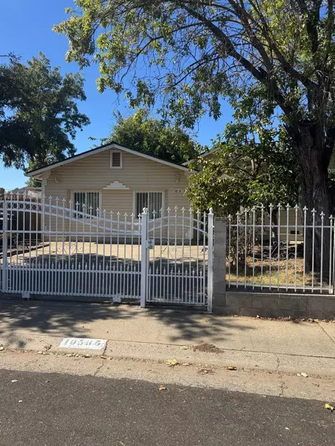 10585 Lambrusca Dr, Rancho Cordova, CA 95670