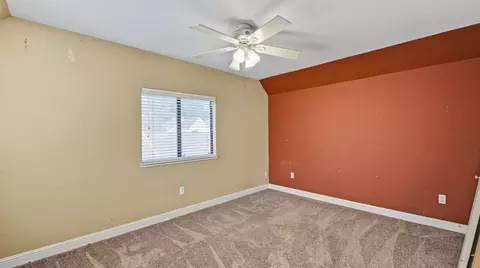 Bedroom - 433 Benjamin Pl, Manteca, CA 95337 photo 2 of 5