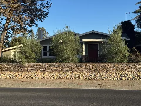 Exterior - 4865 E Woodbridge Rd, Acampo, CA 95220 photo 21 of 28