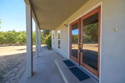 Exterior - 361 Arlberg Rd, Hickman, CA 95323 photo 1 of 10