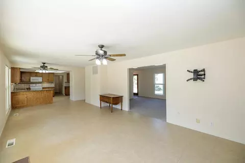 Living - 361 Arlberg Rd, Hickman, CA 95323 photo 14 of 14
