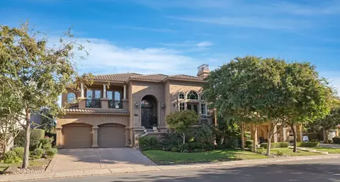 6181 Riverbank Cir, Stockton, CA 95219