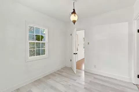 Bedroom - 815 Locust St, Redding, CA 96001 photo 2 of 4