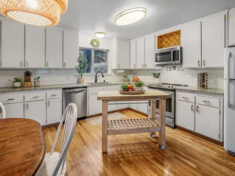 Kitchen - 3345 Jericho Rd, Placerville, CA 95667 photo 3 of 3