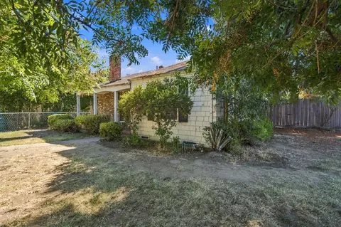 208 E Adams St, Stockton, CA 95204