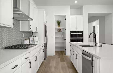Kitchen - 562 Lee Loop, Discovery Bay, CA 94505 photo 1 of 7