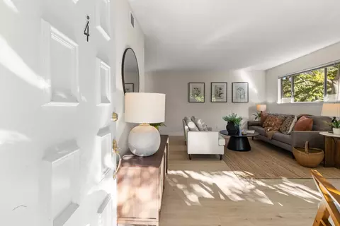 Entry Way - 2861 Bidwell St #4, Davis, CA 95618 photo 1 of 2