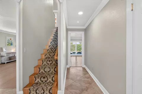Entry Way - 1542 Timberlake Cir, Lodi, CA 95242 photo 2 of 6