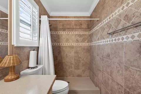 Bath - 1542 Timberlake Cir, Lodi, CA 95242 photo 8 of 8