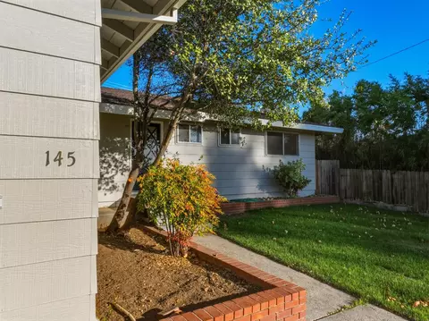 Exterior - 145 Ginger Dr, Auburn, CA 95603 photo 3 of 11