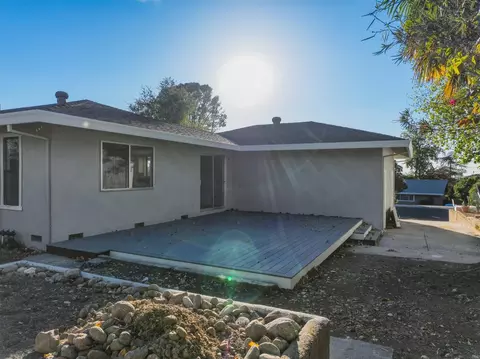 Exterior - 145 Ginger Dr, Auburn, CA 95603 photo 6 of 11