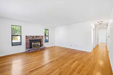 Living - 145 Ginger Dr, Auburn, CA 95603 photo 1 of 4