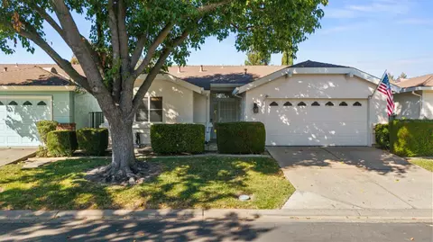 7105 Sunbridge Ln, Sacramento, CA 95828