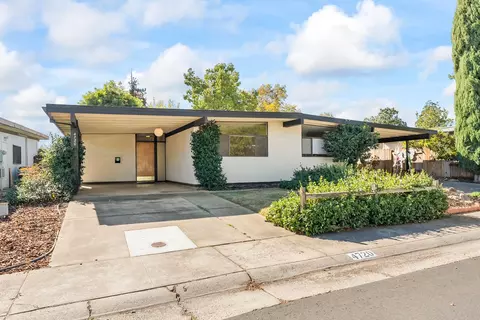 4720 Good Ct, Carmichael, CA 95608