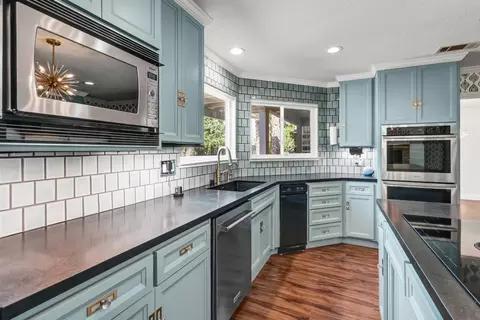 Kitchen - 1512 Timberlake Cir, Lodi, CA 95242 photo 1 of 7